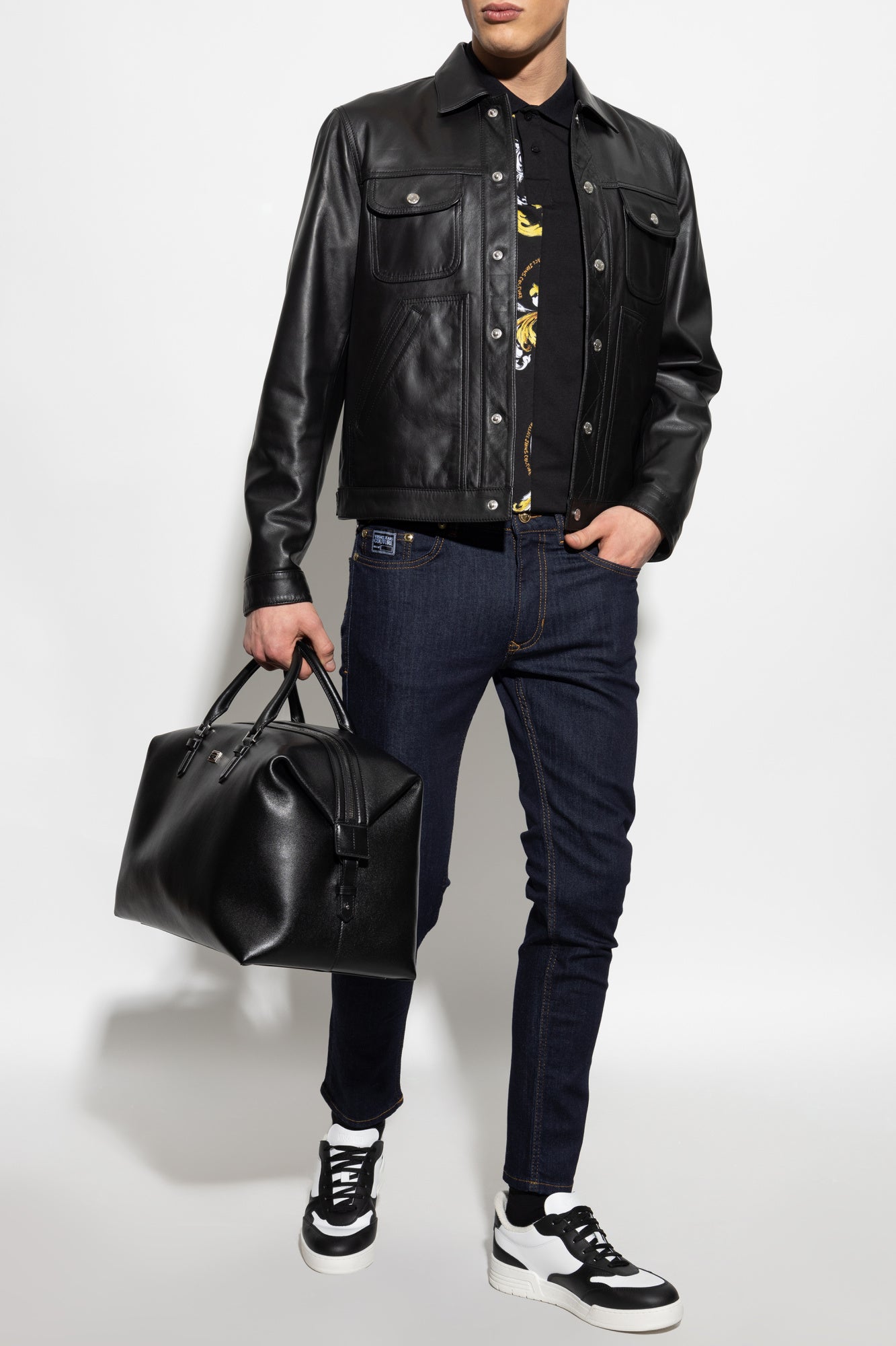 VERSACE JEANS COUTURE 牛仔裤