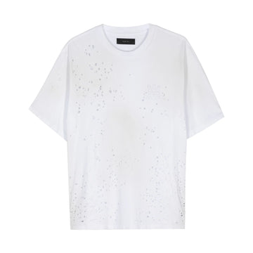 An optical white cotton t-shirt by AMIRI, available at Lestyle Boutique. Featuring a distressed shotgun effect and tonal embroidered logo, this tee blends modern design with a bold aesthetic.