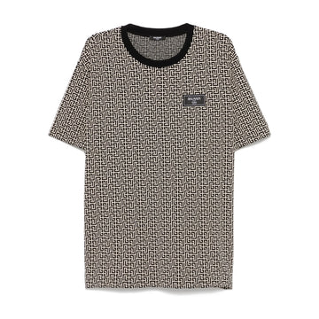 Balmain light beige PB Labyrinth Jacquard T-shirt featuring a crew neck, short sleeves, and a logo patch at the chest, available at Lestyle Boutique.