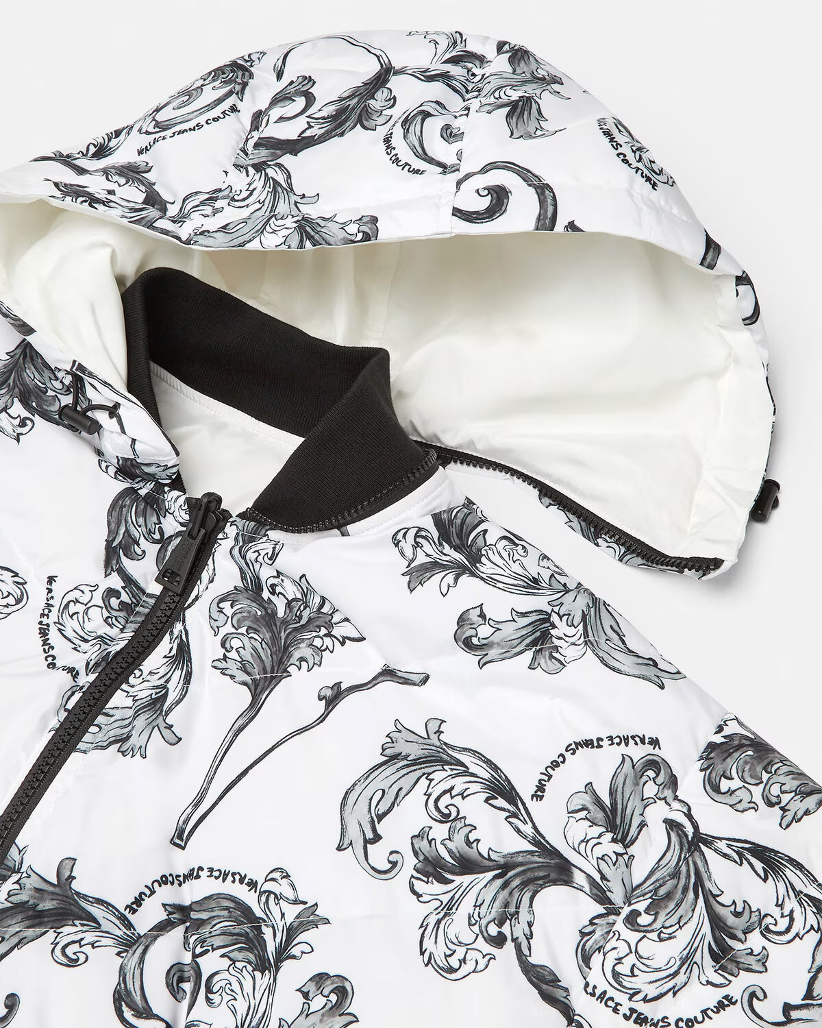 VERSACE JEANS COUTURE 夹克