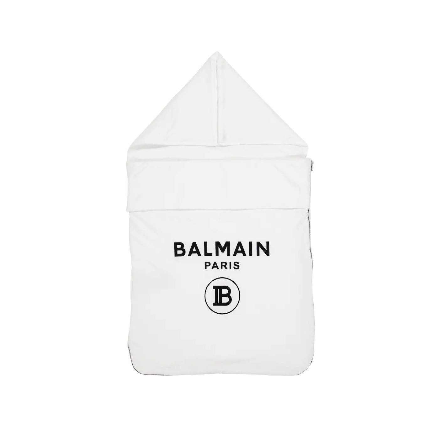 Luxury Balmain kids white cotton sleeping bag featuring a stylish hood with snap buttons and a convenient side zipper. This premium designer piece is lightly padded for comfort and showcases the iconic front logo, making it perfect for your little one's cozy moments. Ideal for newborns and toddlers, this elegant sleeping bag combines functionality with high-quality craftsmanship, ensuring a restful sleep. Available at Lestyle Boutique Melbourne.