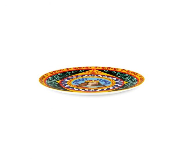 Dolce & Gabbana knight-print charger plate, a luxurious addition to your tableware, available at Lestyle Boutique Melbourne