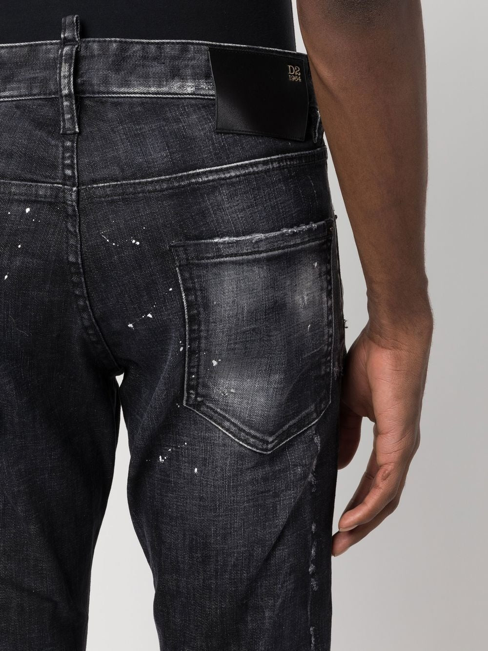 DSQUARED2牛仔裤