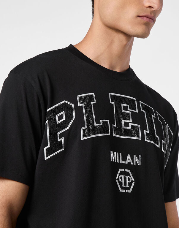 Philipp Plein black T-shirt with "PLEIN MILAN" logo, available at Lestyle Boutique.