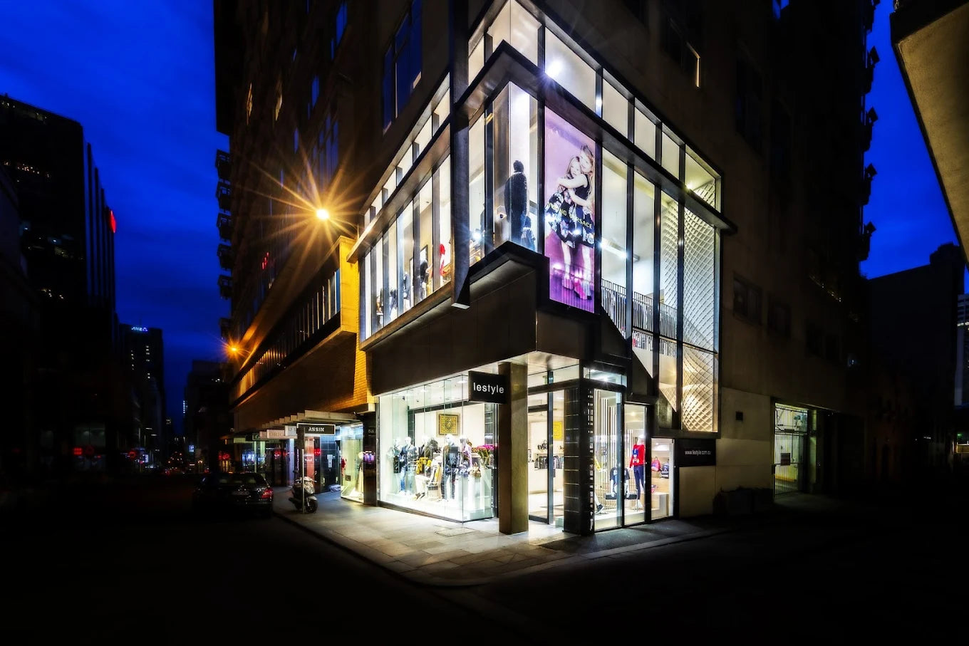 Lestyle Boutique Melbourne Night