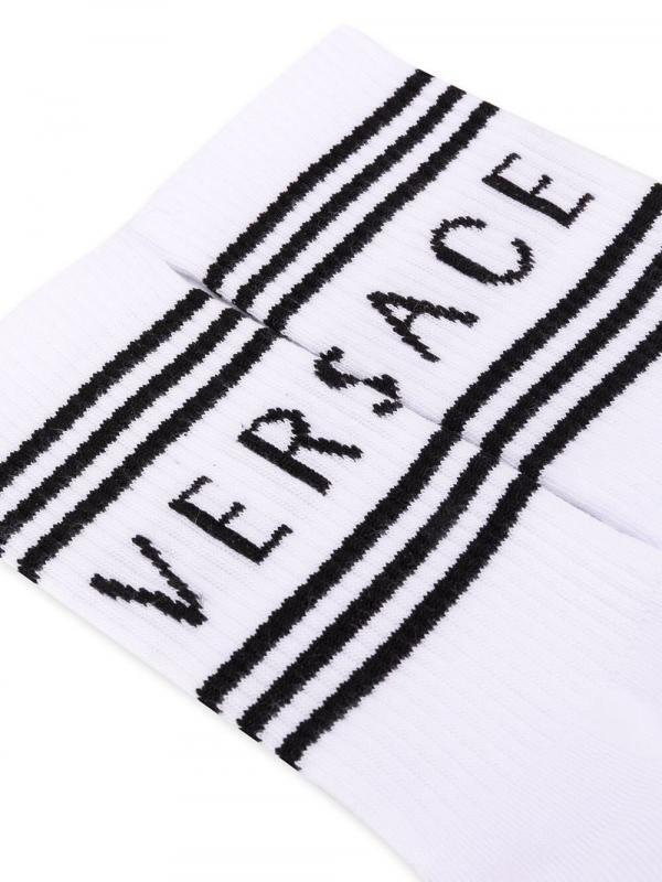 VERSACE-LOGO-SOCKS-ITEM-15134924b