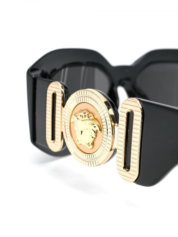 VERSACE EYEWEAR MEDUSA HEAD-DETAIL OVERSIZE-FRAME SUNGLASSES